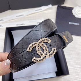 Новая модель на официальном сайте Chanel. Двусторонняя кожа овцы,