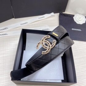 Новая модель на официальном сайте Chanel. Двусторонняя кожа овцы,