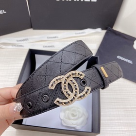 Новая модель на официальном сайте Chanel. Двусторонняя кожа телен