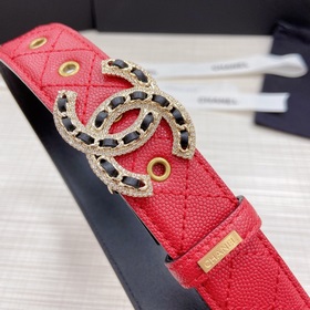 Новая модель на официальном сайте Chanel. Двусторонняя кожа телен