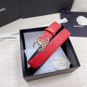 Новая модель на официальном сайте Chanel. Двусторонняя кожа телен