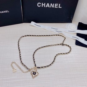 Новая модель поясной цепочки из чистой меди от Chanel уже в прода