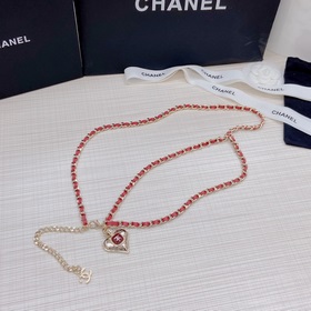 Новая модель поясной цепочки из чистой меди от Chanel уже в прода