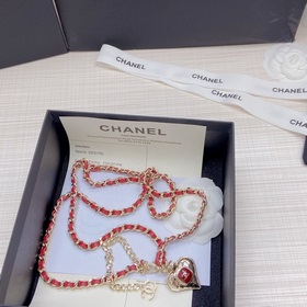Новая модель поясной цепочки из чистой меди от Chanel уже в прода