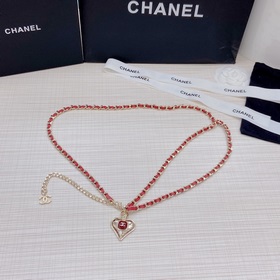 Новая модель поясной цепочки из чистой меди от Chanel уже в прода