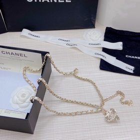 Новая модель поясной цепочки из чистой меди от Chanel уже в прода