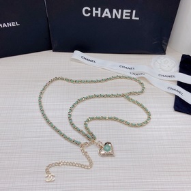 Новая модель поясной цепочки из чистой меди от Chanel уже в прода