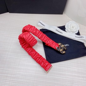 3,0 см  Новая модель от Chanel, двусторонняя, из кожи овцы, пол