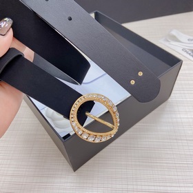 3,0 см, новая модель с официального сайта Chanel. Двусторонняя ко