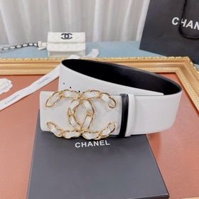 Новая модель на официальном сайте Chanel, изготовлена из итальянс