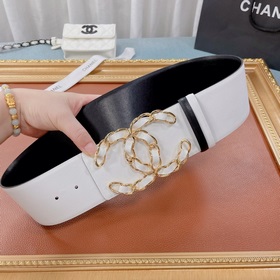 Новая модель на официальном сайте Chanel, изготовлена из итальянс