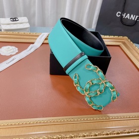 Новая модель на официальном сайте Chanel, изготовлена из итальянс