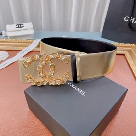 Новая модель на официальном сайте Chanel, изготовлена из итальянс