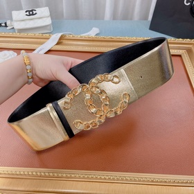 Новая модель на официальном сайте Chanel, изготовлена из итальянс