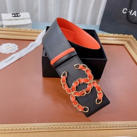 Новая модель на официальном сайте Chanel, изготовлена из итальянс