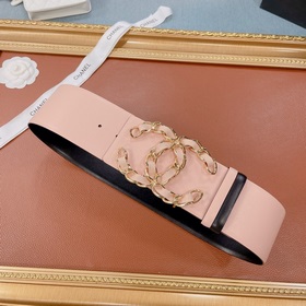 Новая модель на официальном сайте Chanel, изготовлена из итальянс