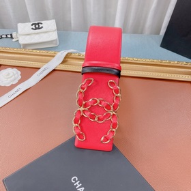 Новая модель на официальном сайте Chanel, изготовлена из итальянс