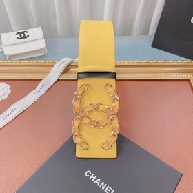 Новая модель на официальном сайте Chanel, изготовлена из итальянс