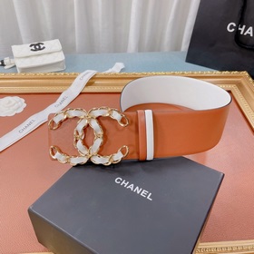 Новая модель на официальном сайте Chanel, изготовлена из итальянс