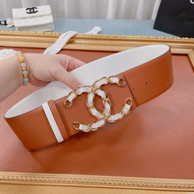 Новая модель на официальном сайте Chanel, изготовлена из итальянс