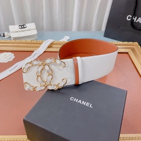 Новая модель на официальном сайте Chanel, изготовлена из итальянс