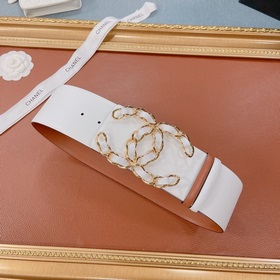 Новая модель на официальном сайте Chanel, изготовлена из итальянс