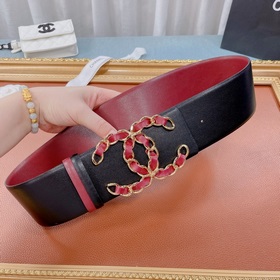 Новая модель на официальном сайте Chanel, изготовлена из итальянс