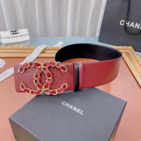 Новая модель на официальном сайте Chanel, изготовлена из итальянс