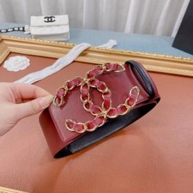 Новая модель на официальном сайте Chanel, изготовлена из итальянс