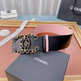 Новая модель на официальном сайте Chanel, изготовлена из итальянс