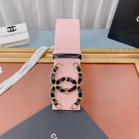 Новая модель на официальном сайте Chanel, изготовлена из итальянс