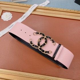 Новая модель на официальном сайте Chanel, изготовлена из итальянс