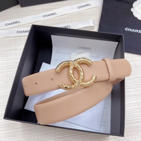 Новая модель на официальном сайте Chanel. Двусторонняя кожа телен