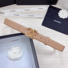 Новая модель на официальном сайте Chanel. Двусторонняя кожа телен