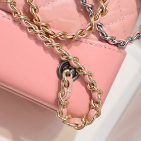 Серия «Бродяга» CHANEL GABRIELLE de Рюкзак Материал： винтажная те