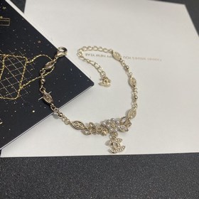 Chanel браслет с бриллиантами виде цветов и листьев