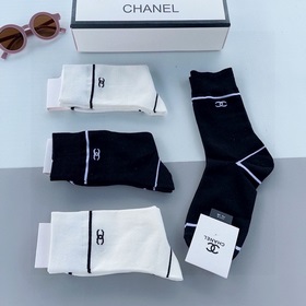 (4 пары в коробке) CHANEL Классические носки средней длины, высок