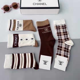 (5 пар в коробке) CHANEL Классические носки средней длины, высока