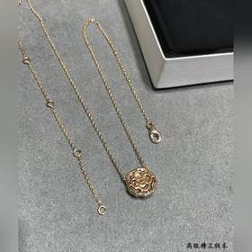 Материал V-Gold 8690190 Ожерелье Chanel с золотыми камелиями. Как