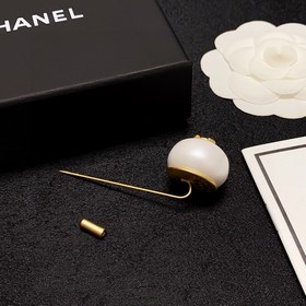 Chanel  CHANEL Маленький Chanel Новая модель из коллекции, синхр