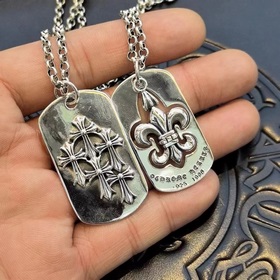 Chrome Hearts Классическое ретро-ожерелье с многокомпонентным кул