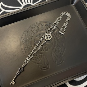 Новая модель [Качество фирменного магазина] Chrome Hearts Классич