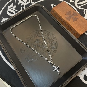 Новая модель [Качество фирменного магазина] Chrome Hearts Классич