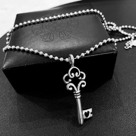 [Качество фирменного магазина] Chrome Hearts Крокс Сердце Классич