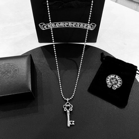 [Качество фирменного магазина] Chrome Hearts Крокс Сердце Классич