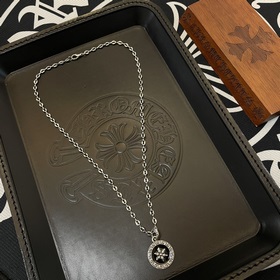 Новая модель [Качество фирменного магазина] Chrome Hearts Классич