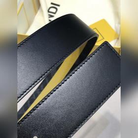 Упаковка для доставки： ширина 38 мм, импортная кожа первого слоя 