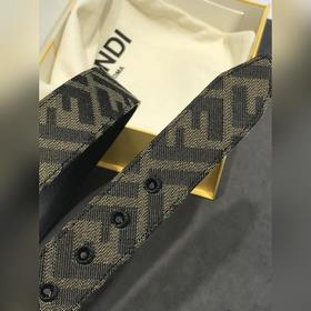 Упаковка для специального отдела доставки. Новый ремень FD ширино