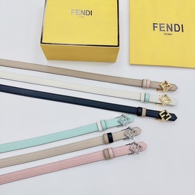 Новая модель на официальном сайте Fendi, ширина 2,0 см, пояс коль
