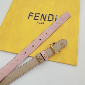 Новая модель на официальном сайте Fendi, ширина 2,0 см, пояс коль